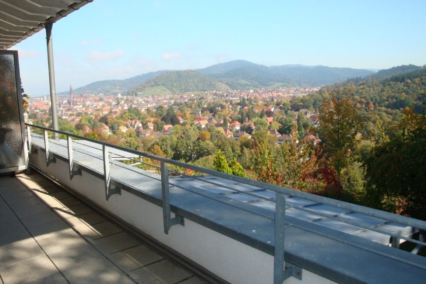 oberer Balkon