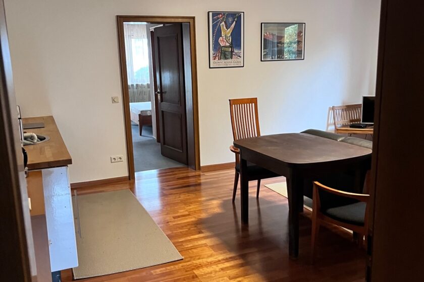 Wohnen/Essen Wohnung 2 EG