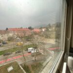 Blick aus dem Wohn- und Schlafzimmer