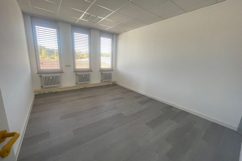 kleiner Büroraum